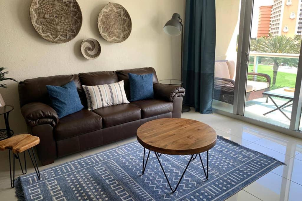 Beautiful Apartment Steps Away From The Beach Miami Beach Buitenkant foto